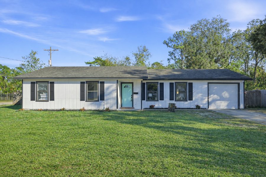 3003 Beachwood Blvd after renovation