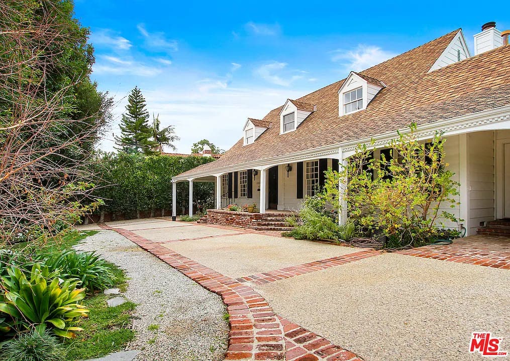 Pacific Palisades photo 3