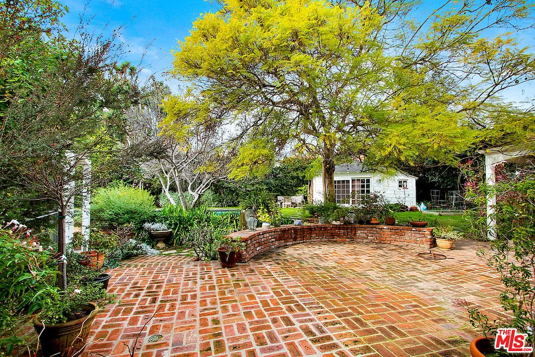 Pacific Palisades photo 23
