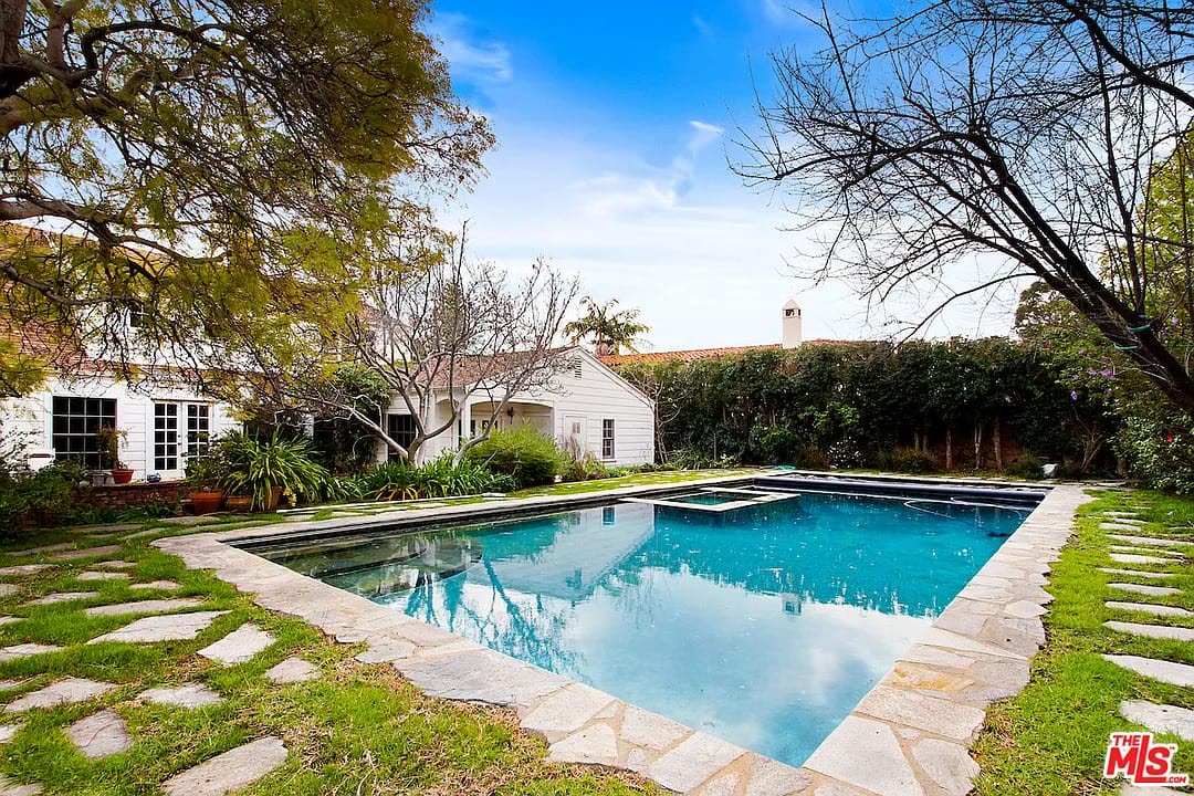 Pacific Palisades photo 26