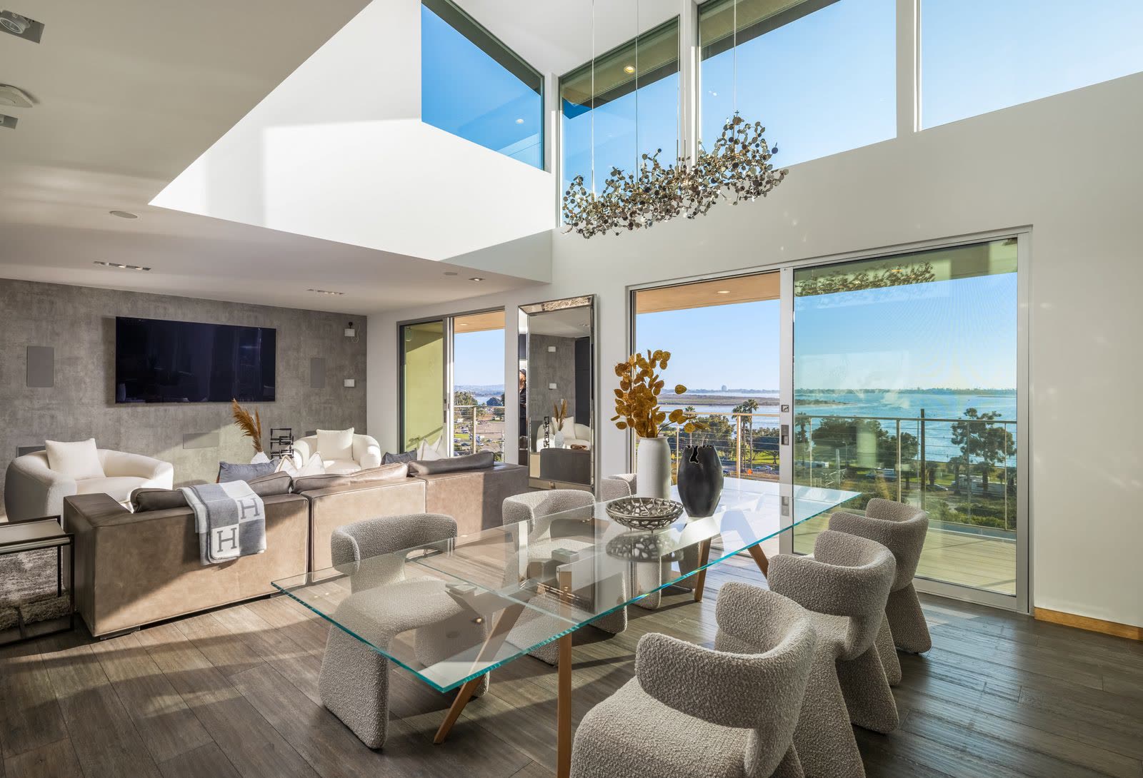 San Diego photo 3