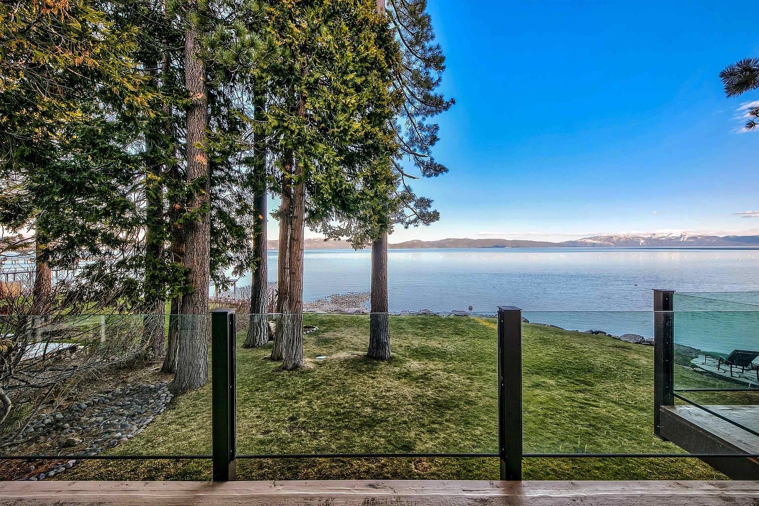 Tahoe City photo 9