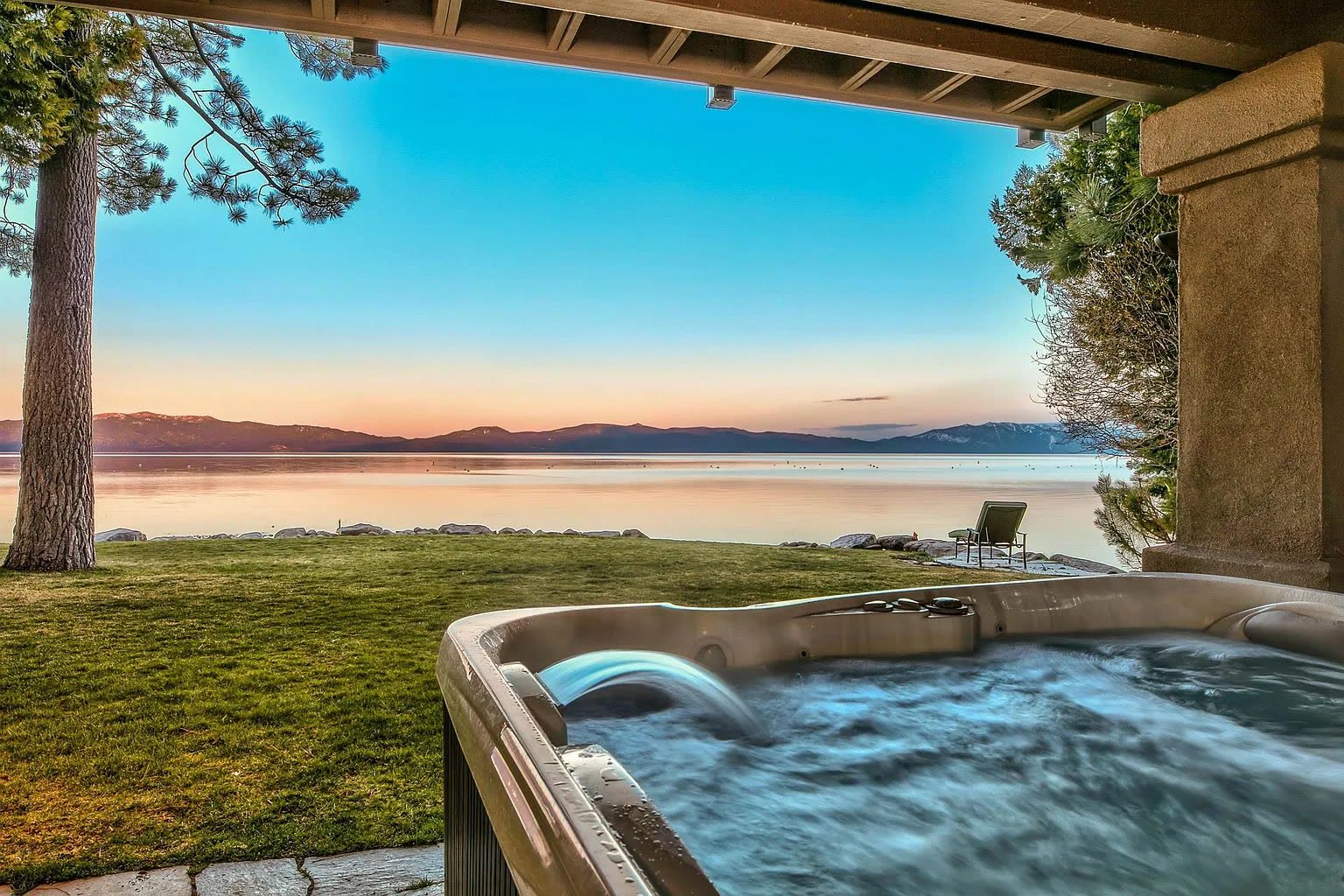 Tahoe City photo 11