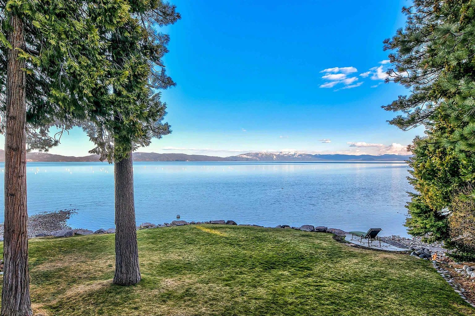 Tahoe City photo 16