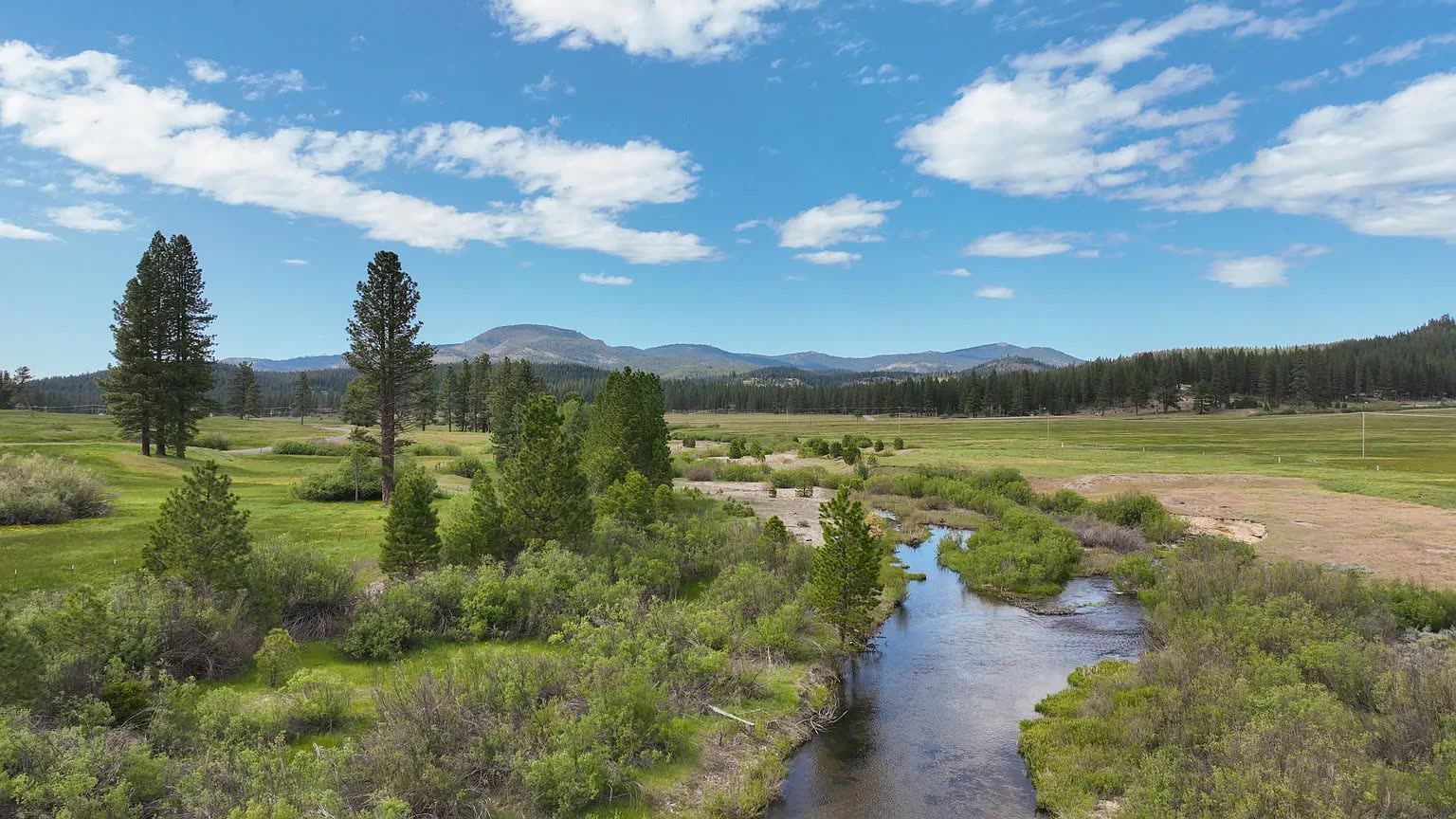 The High Valley Ranch photo 21