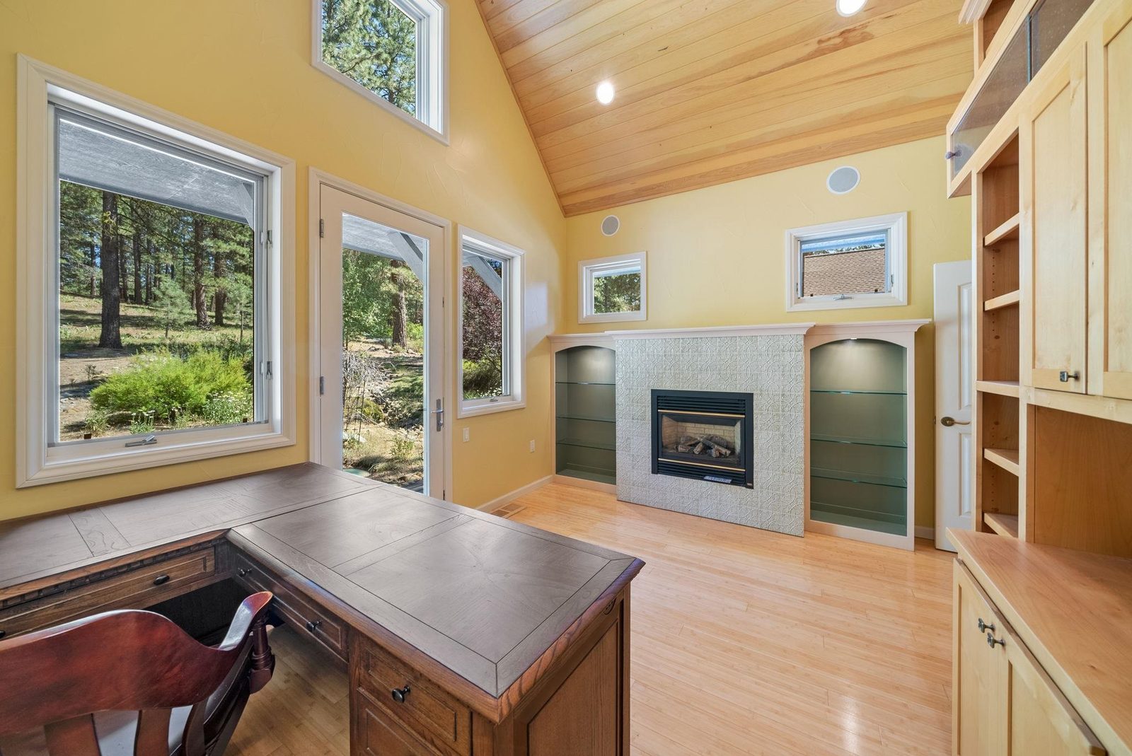1091 Valley Ranch Drive — photo 14