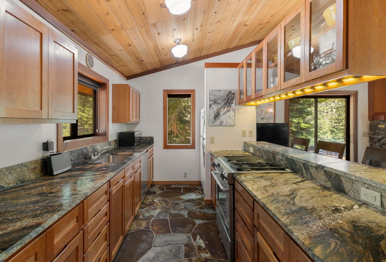 121 Tiger Tail Road — photo 14