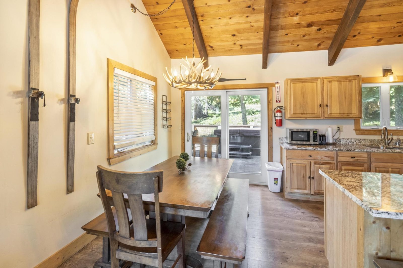 135 Talmont Circle — photo 10