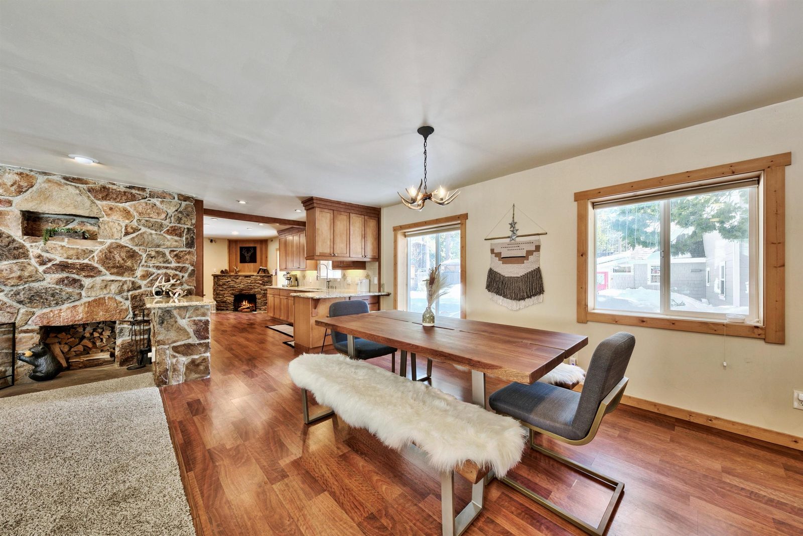 2595 Lake Forest Road — photo 5