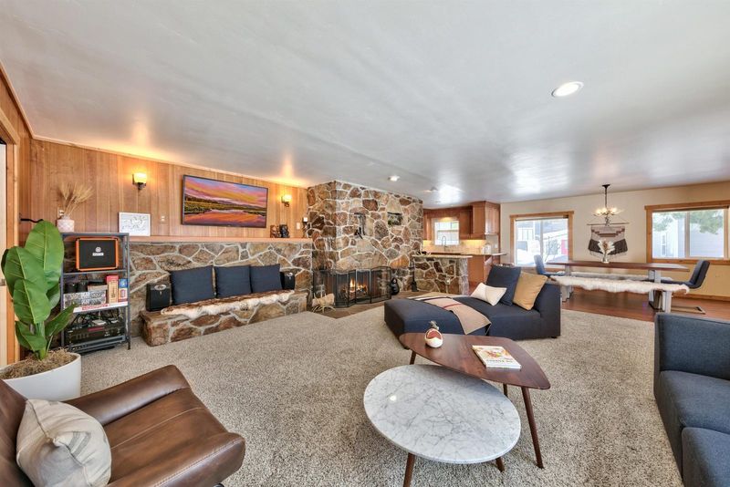 2595 Lake Forest Road