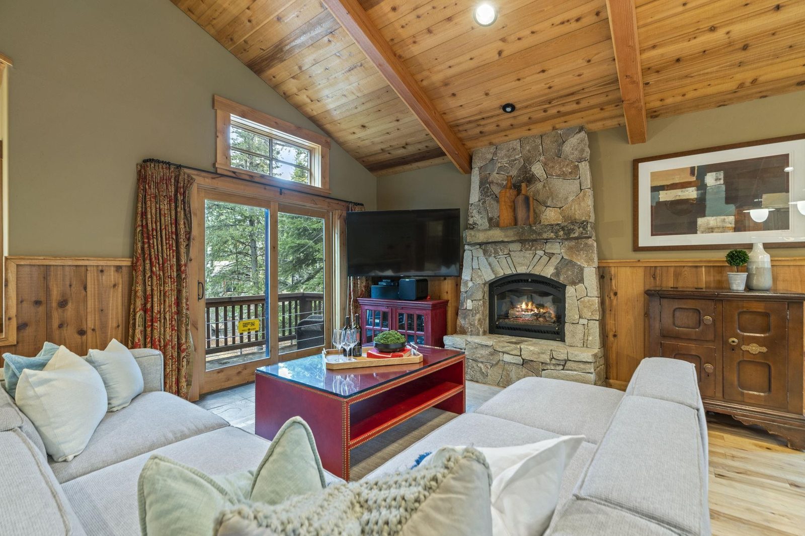 735 Cascade Circle — photo 5