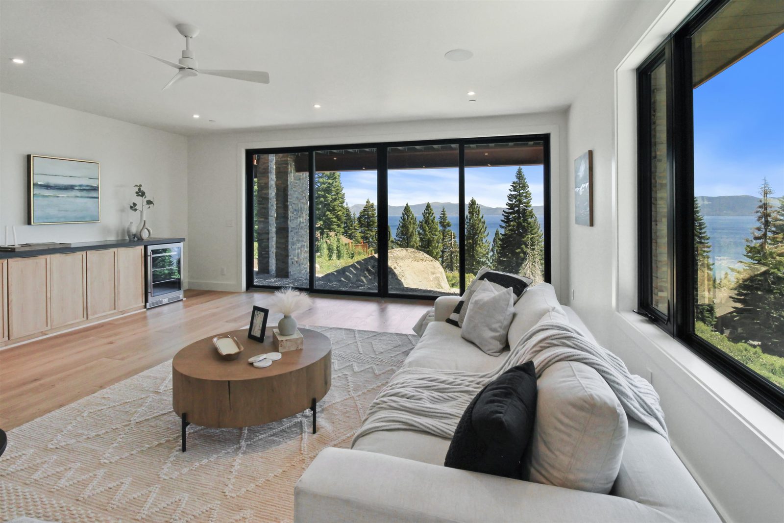 9061 Manzanita Drive — photo 14