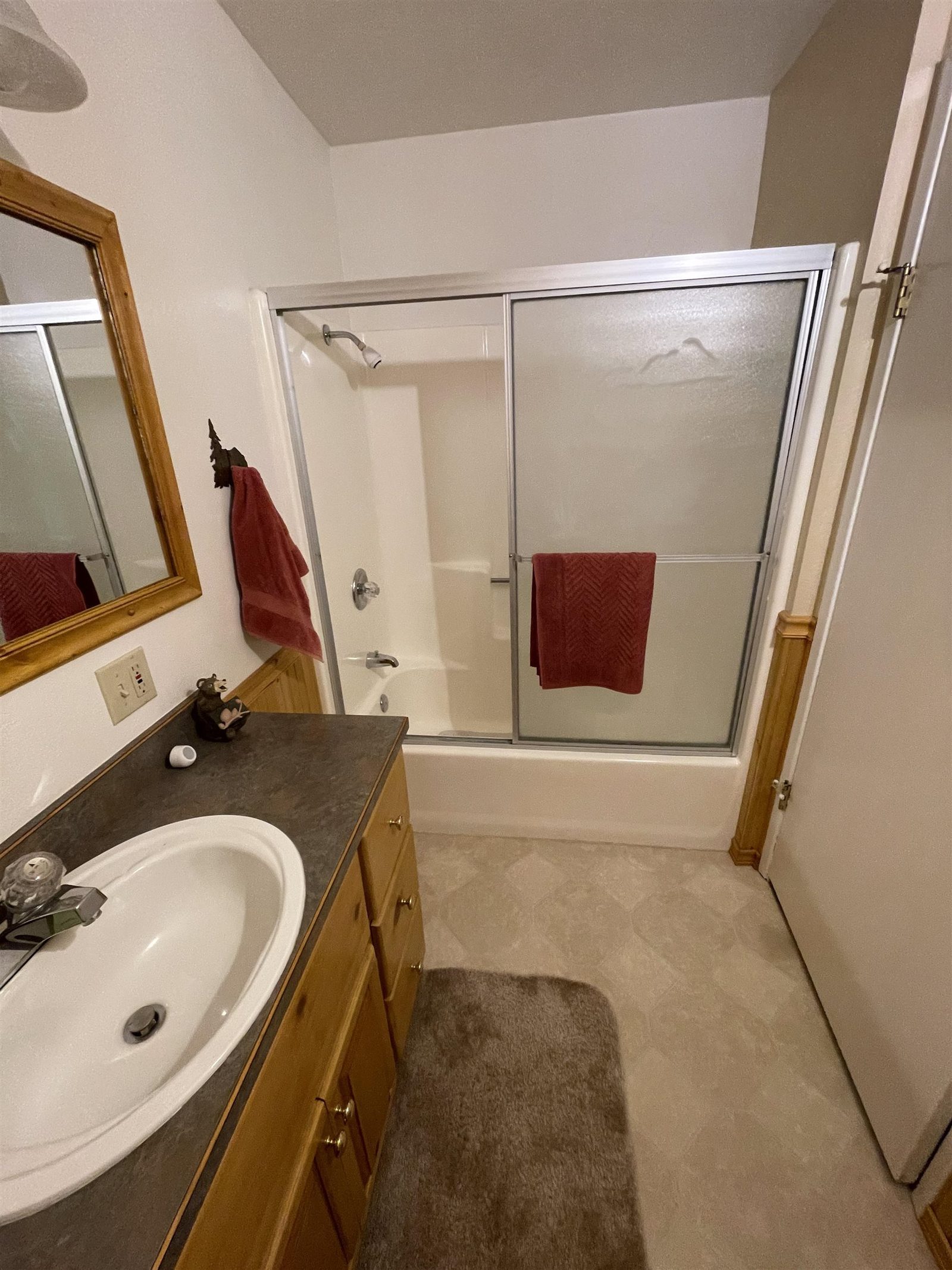 925 Woodside Drive — photo 11