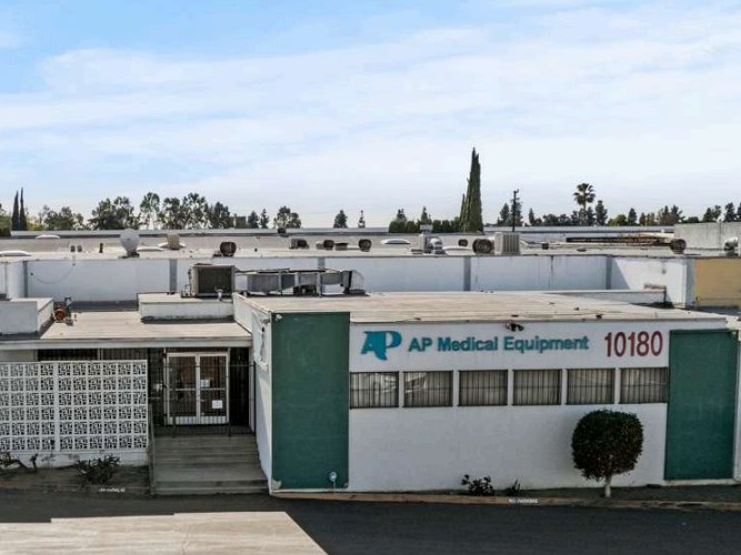 10180 Valley Blvd, El Monte