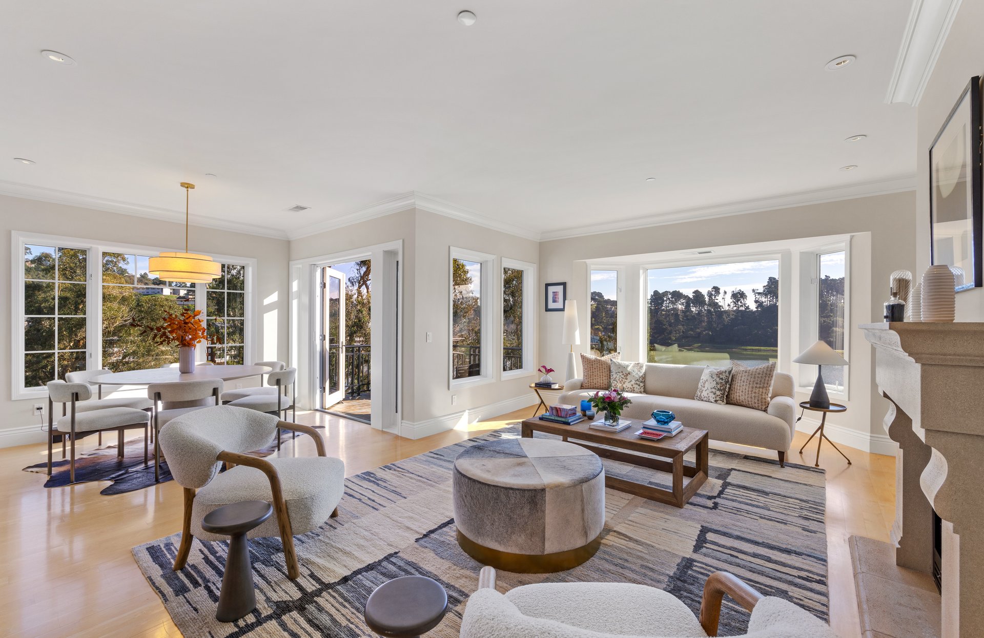 87 De Silva Island Drive