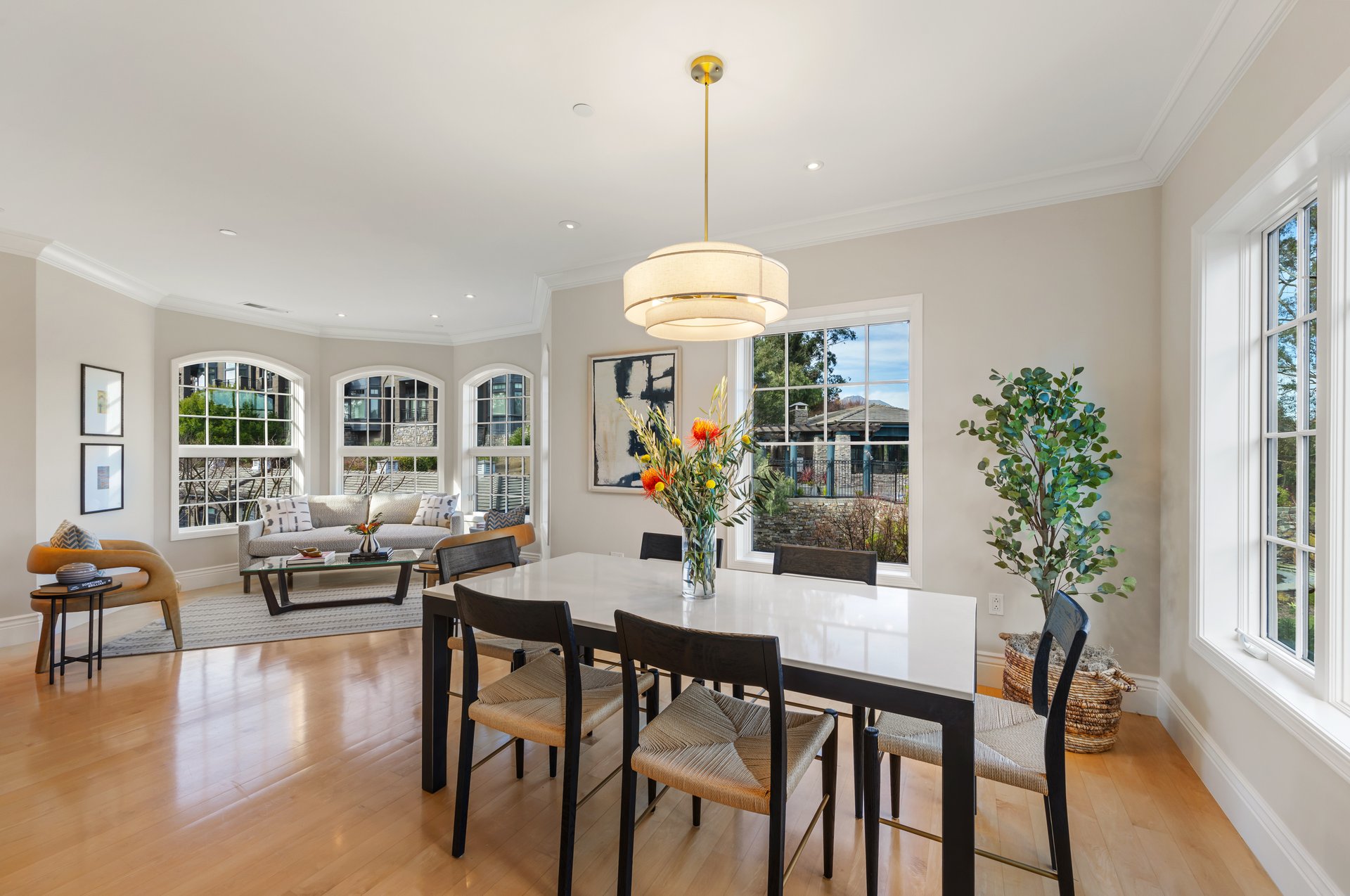 87 De Silva Island Drive