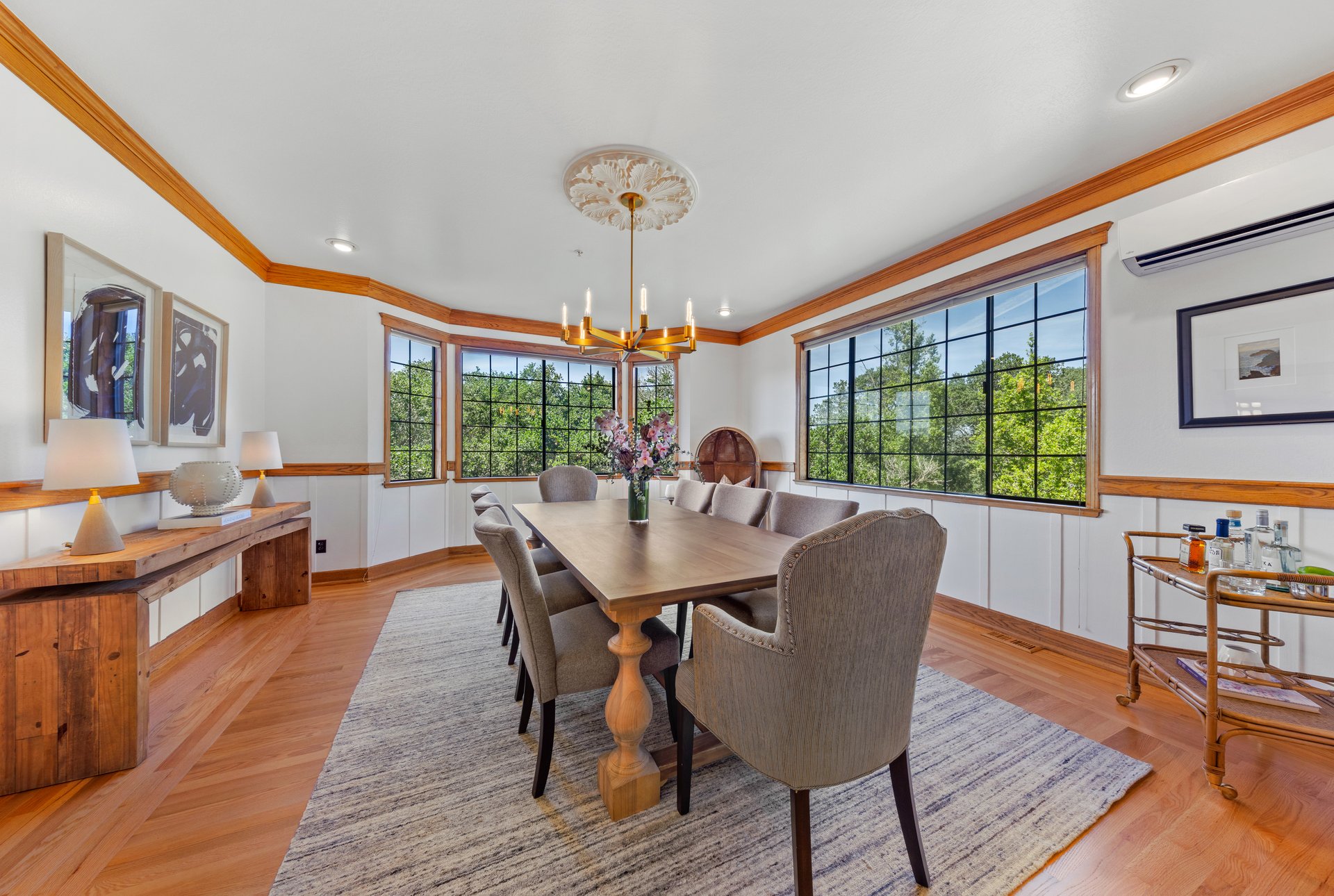 Expansive & Private Novato Estate