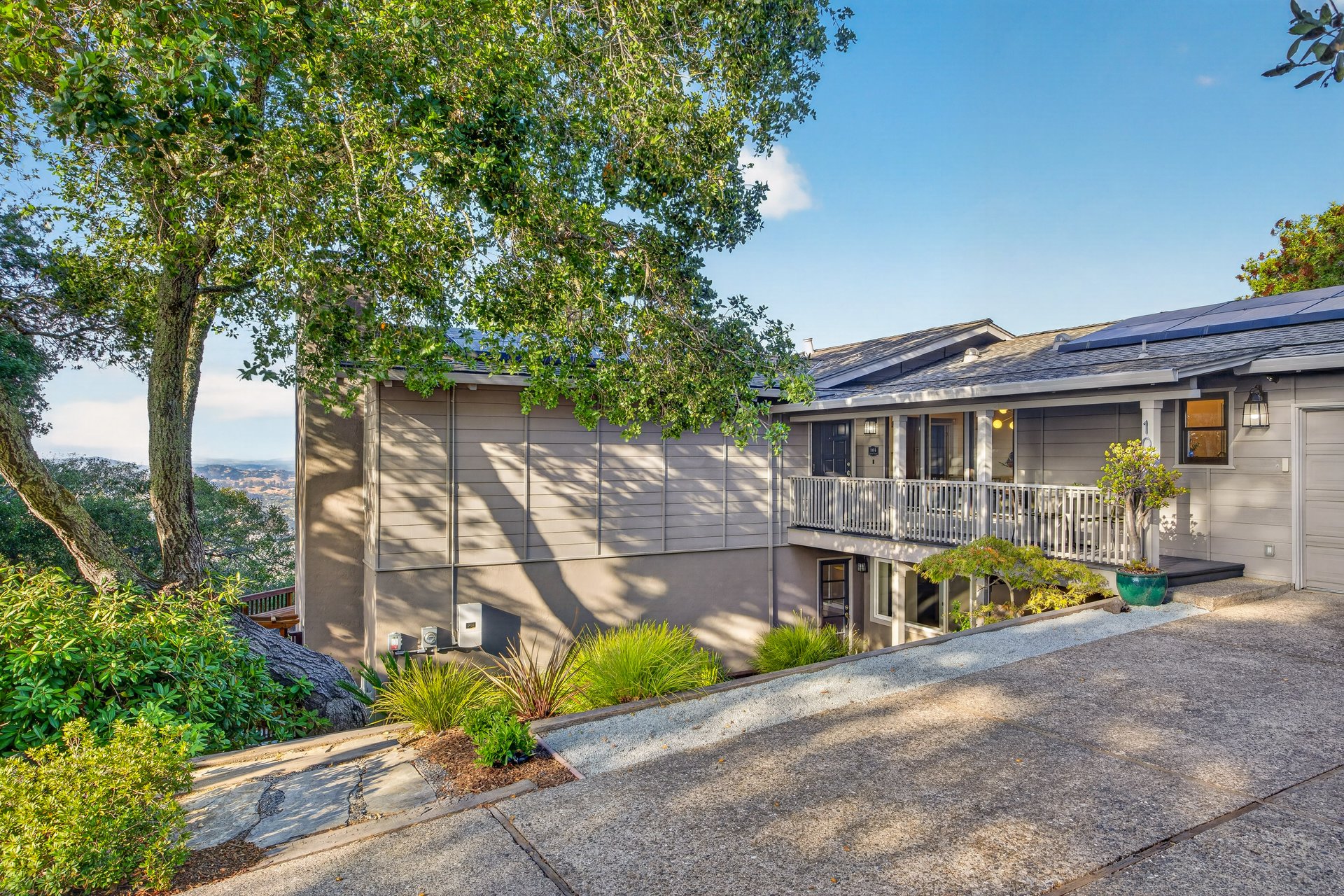 104 Oakmont Avenue