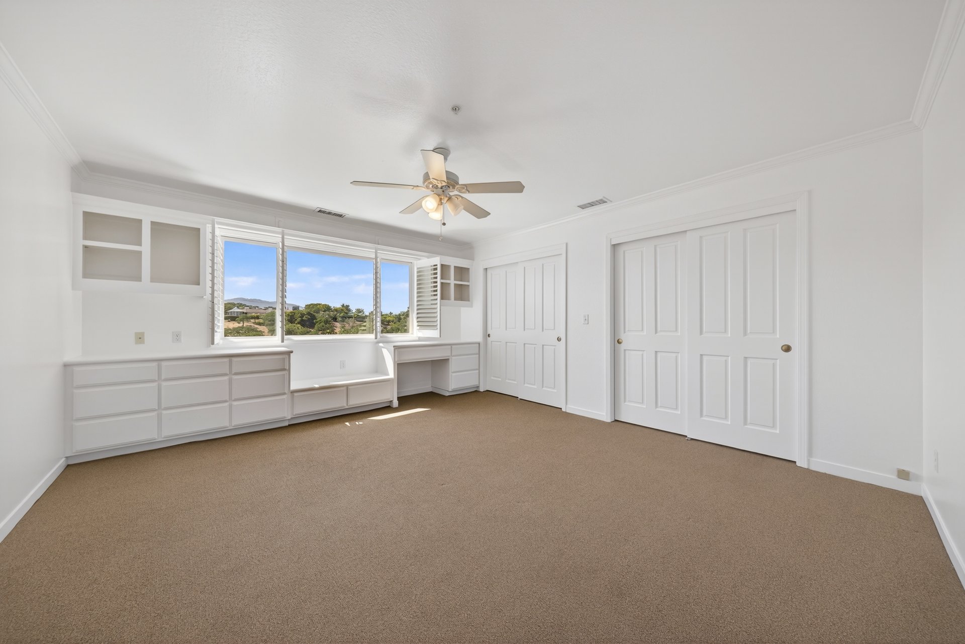 Expansive & Private Novato Estate