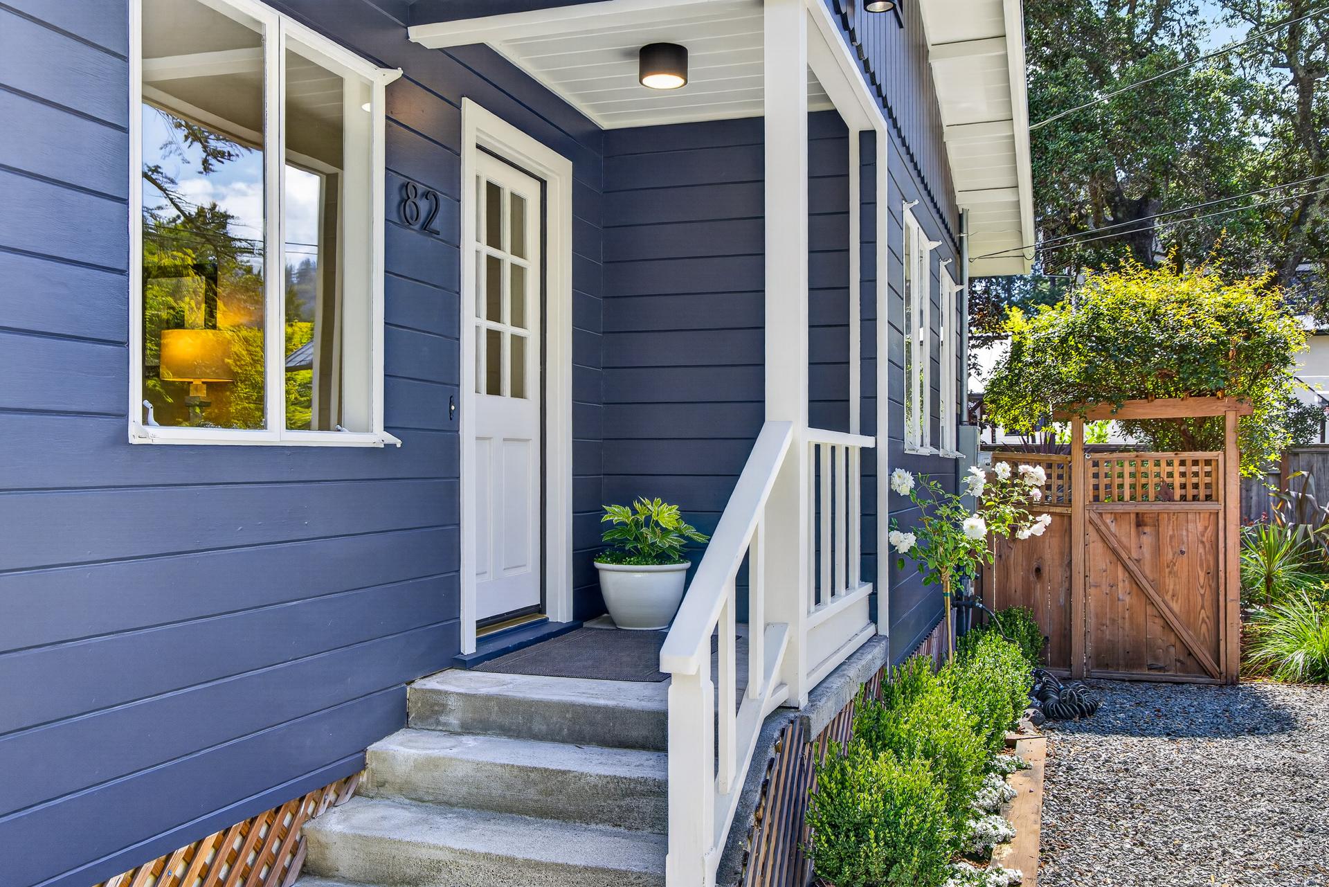 82 Shady Lane