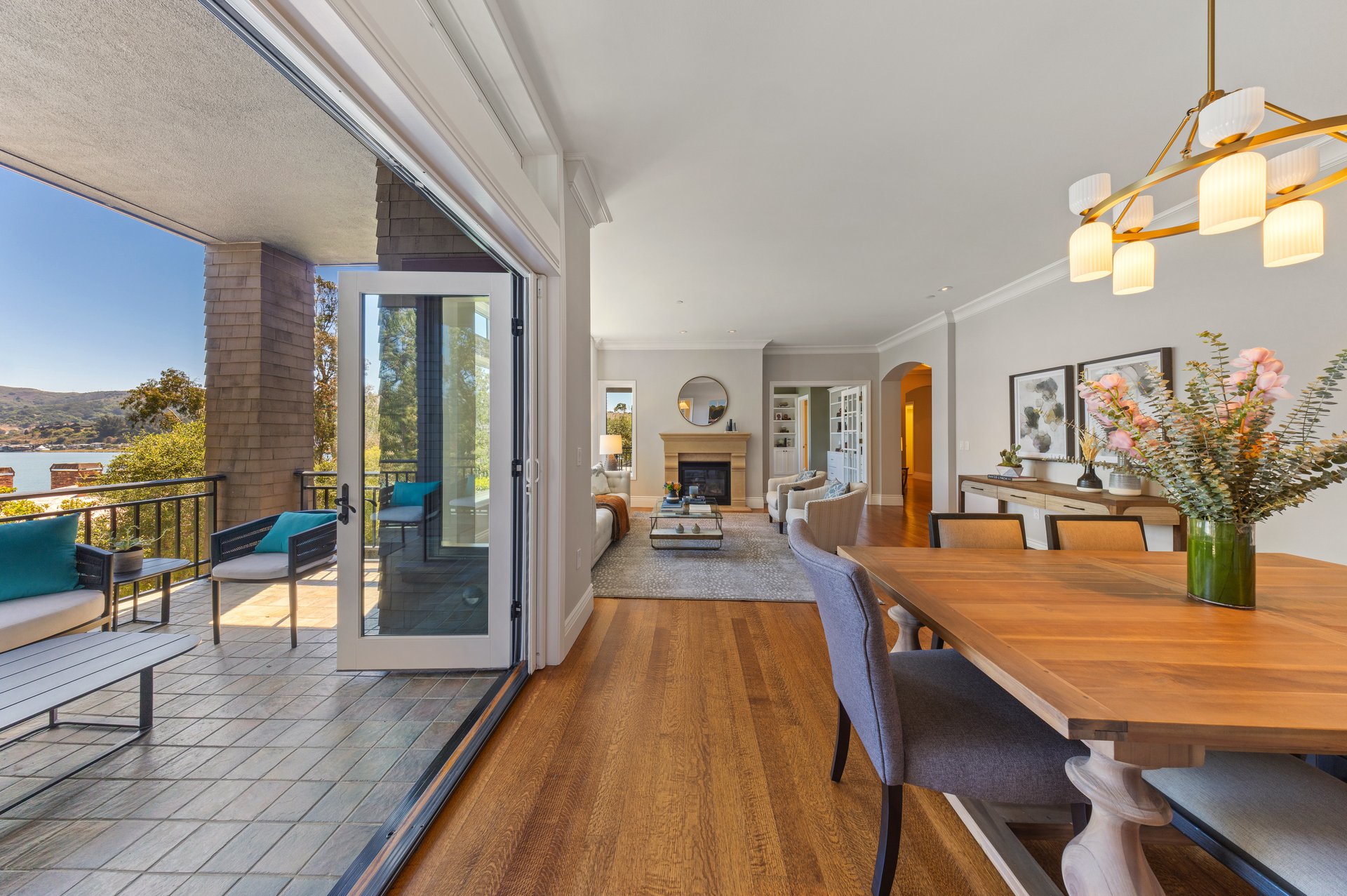 62 De Silva Island Drive