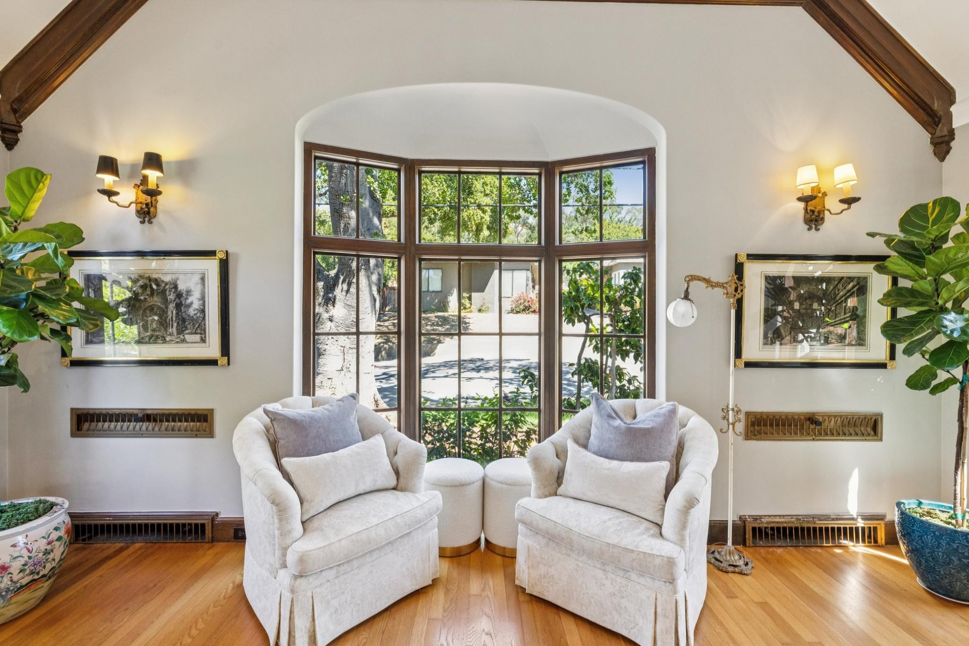 87 Forbes Avenue