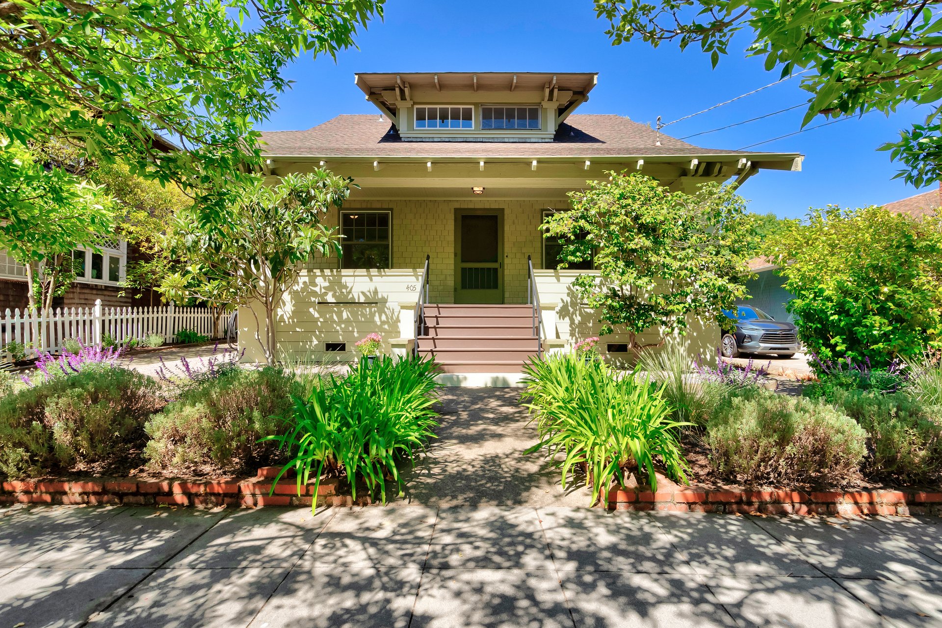 405 D Street