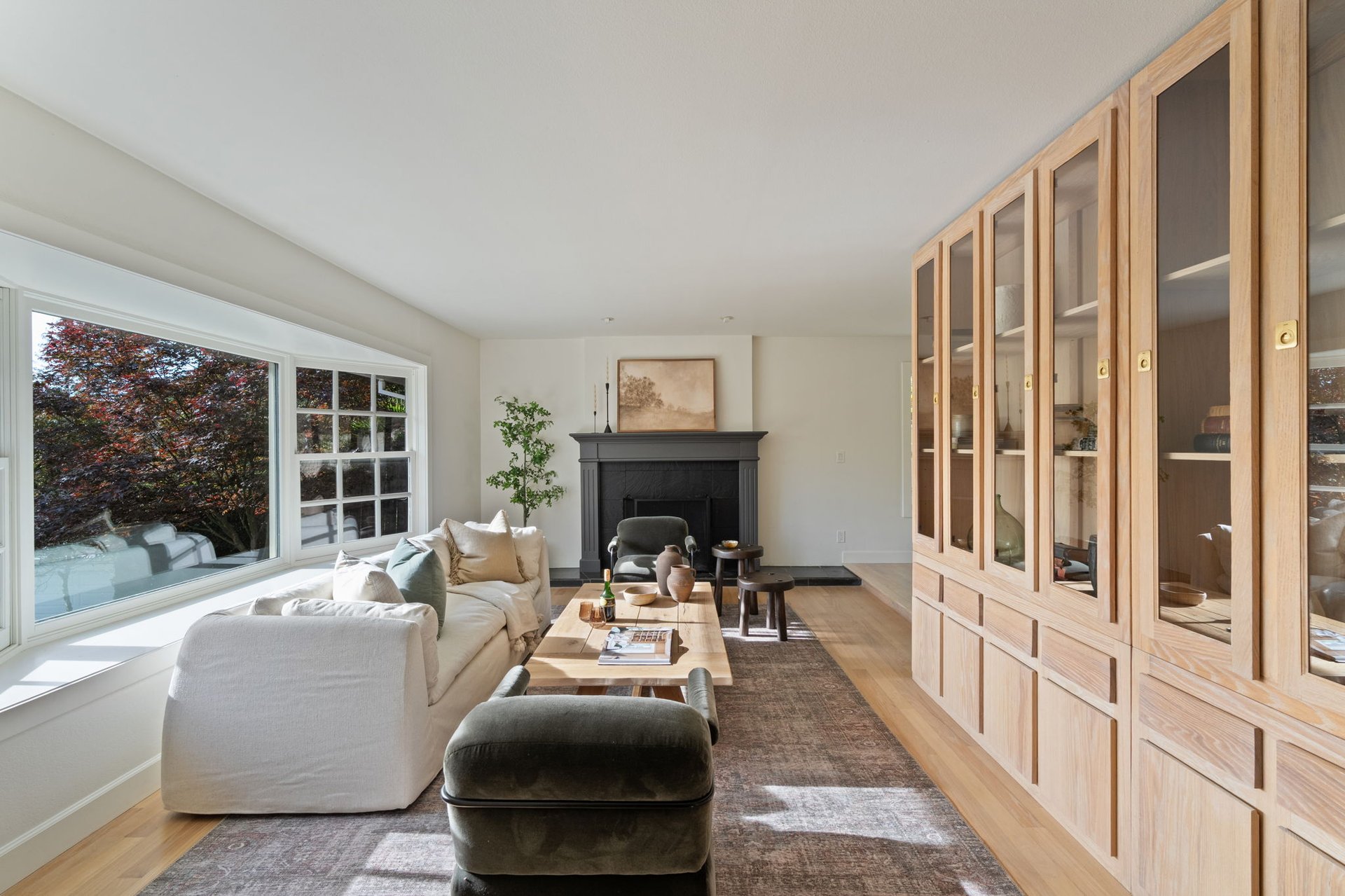 21 Hillside Avenue