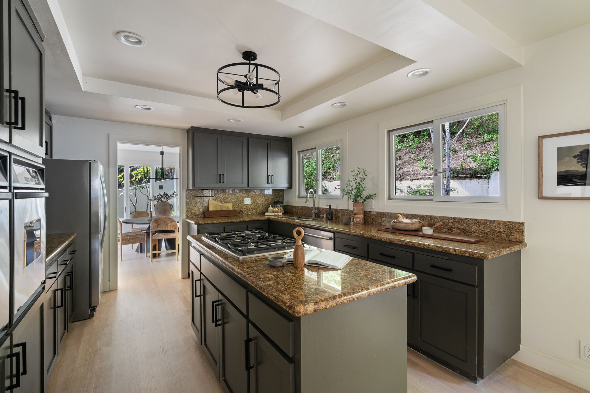 21 Hillside Avenue