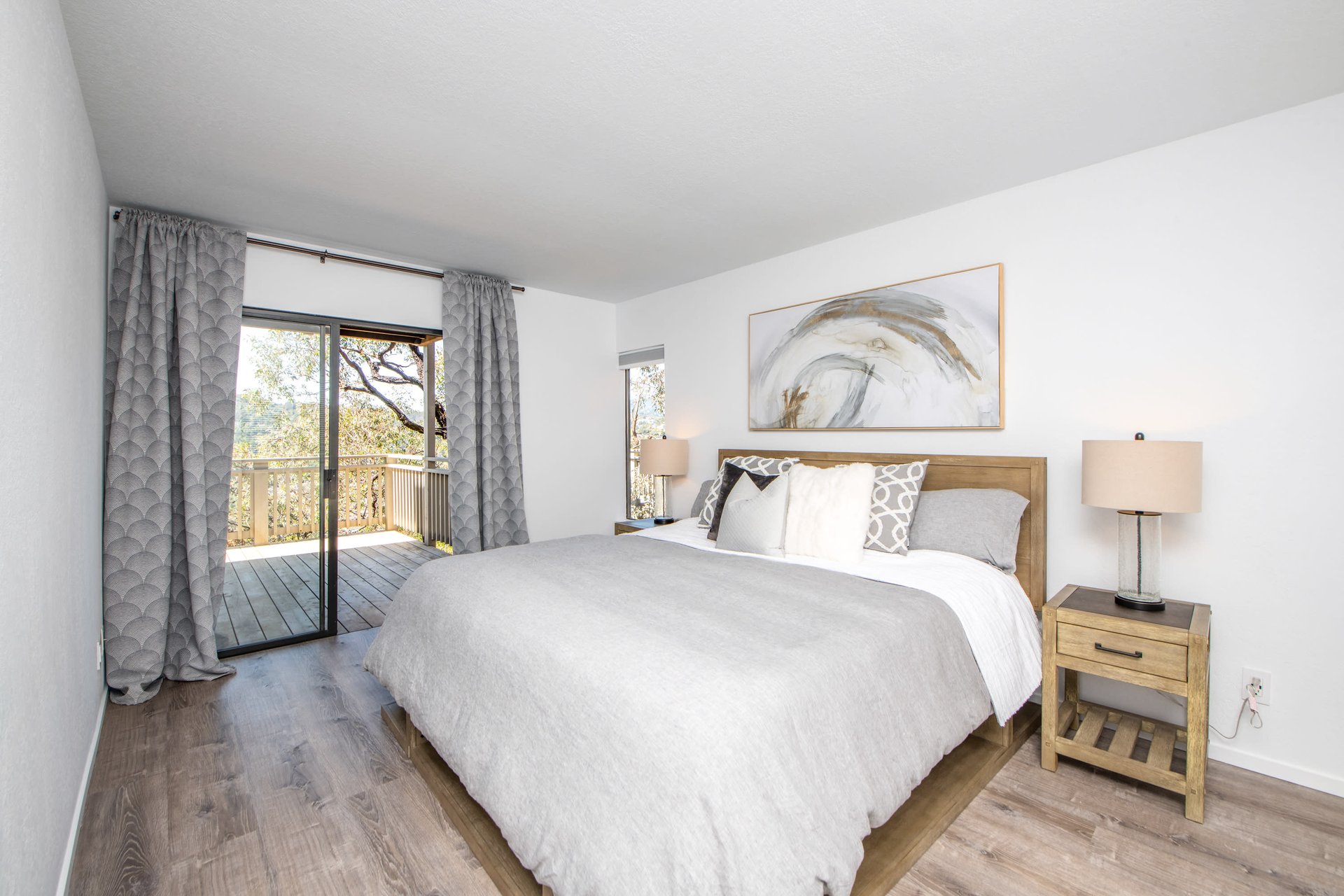 501 Headlands Court