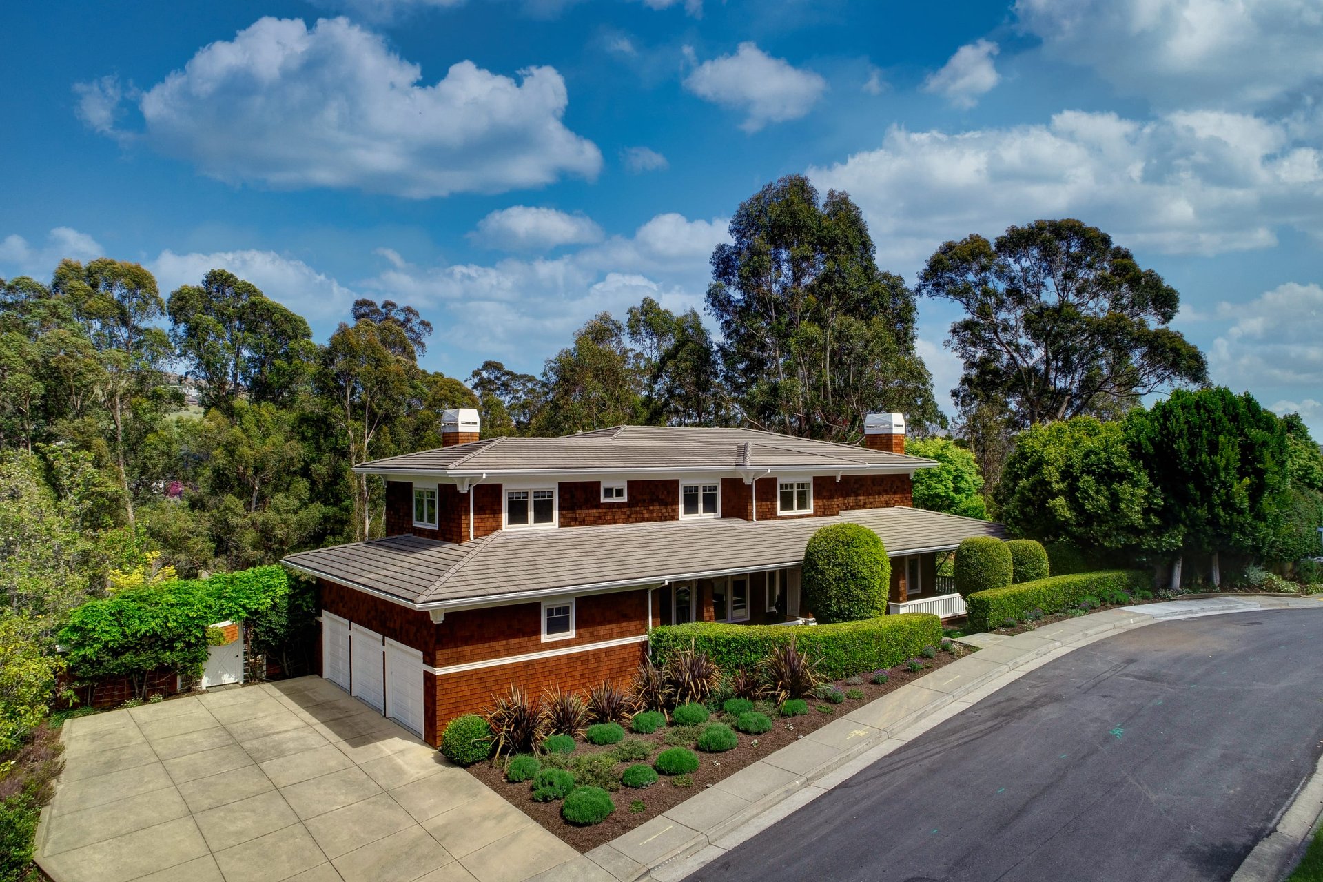 38 Via Los Altos