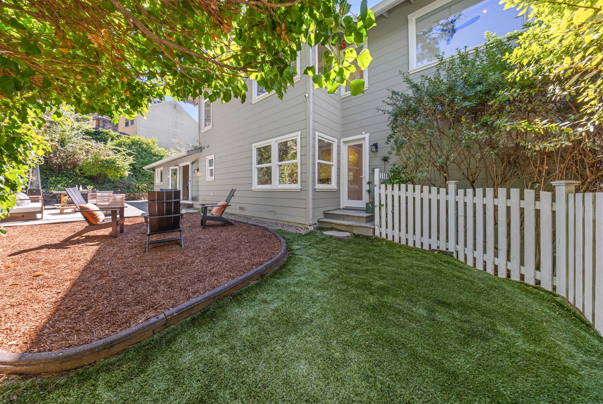 23 S Knoll Road