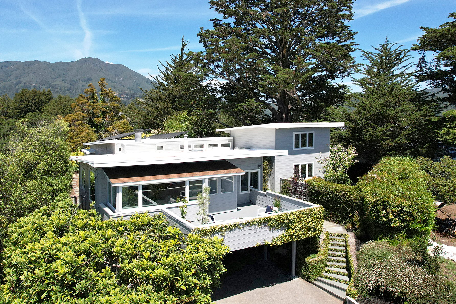 64 Edgewood Drive