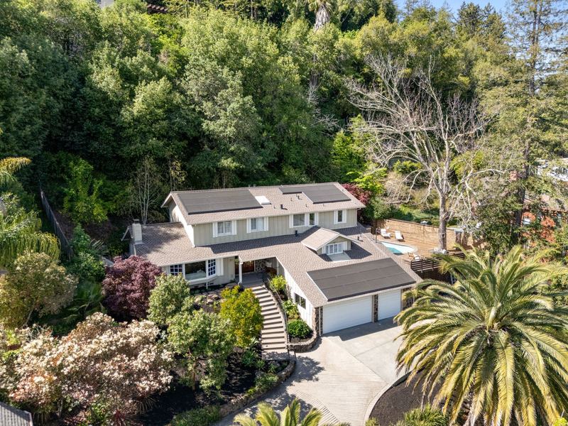 21 Hillside Avenue