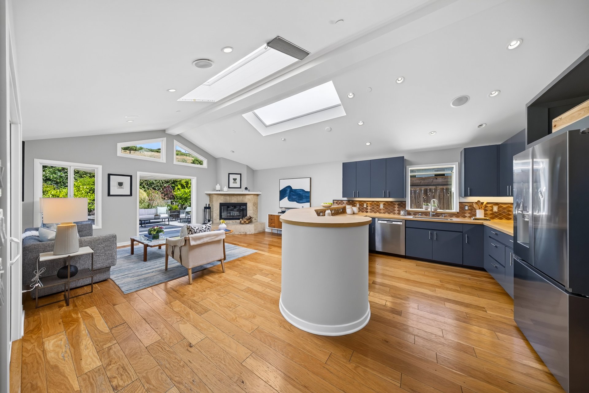 21 Apollo Road