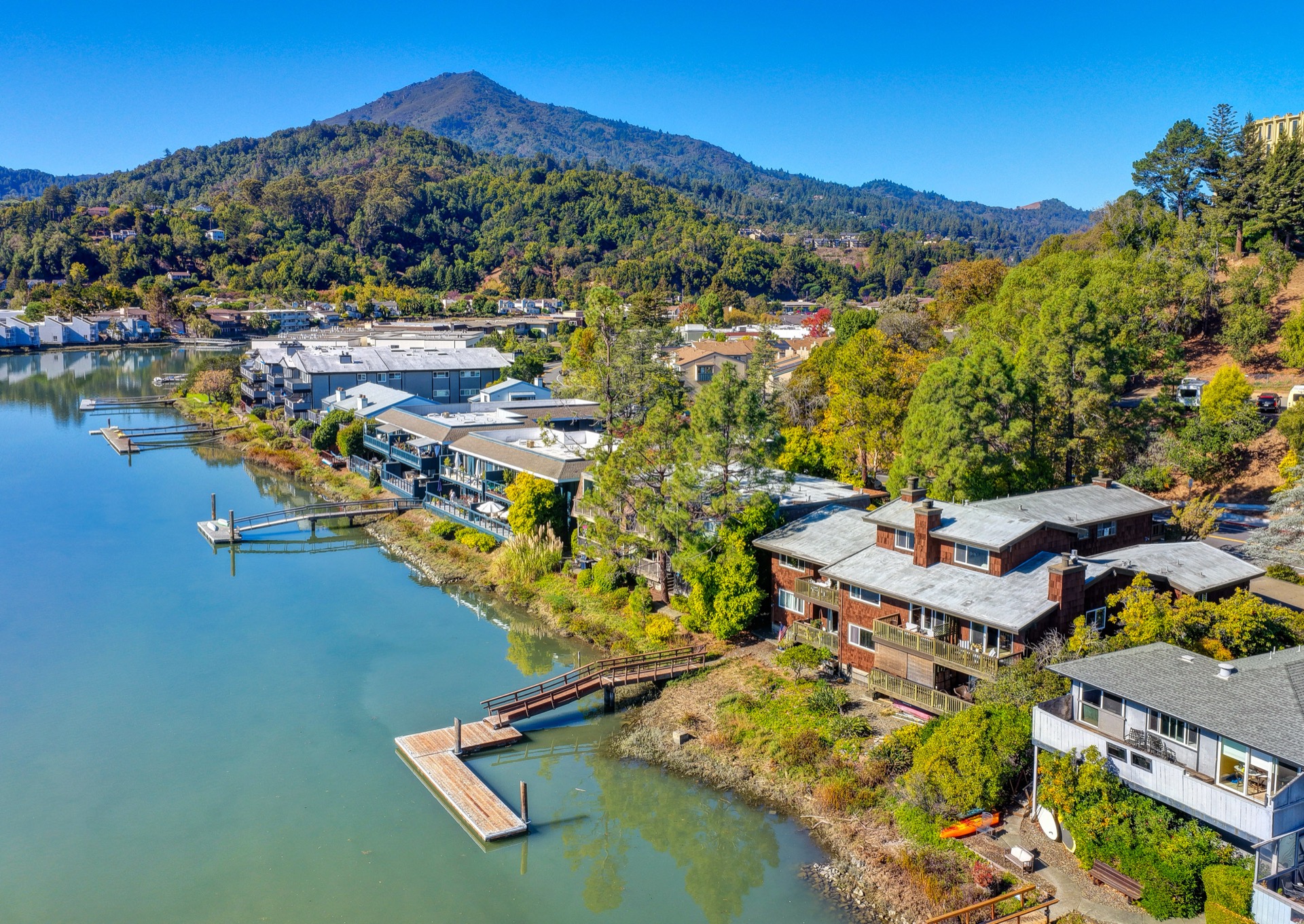 711 S Eliseo Drive