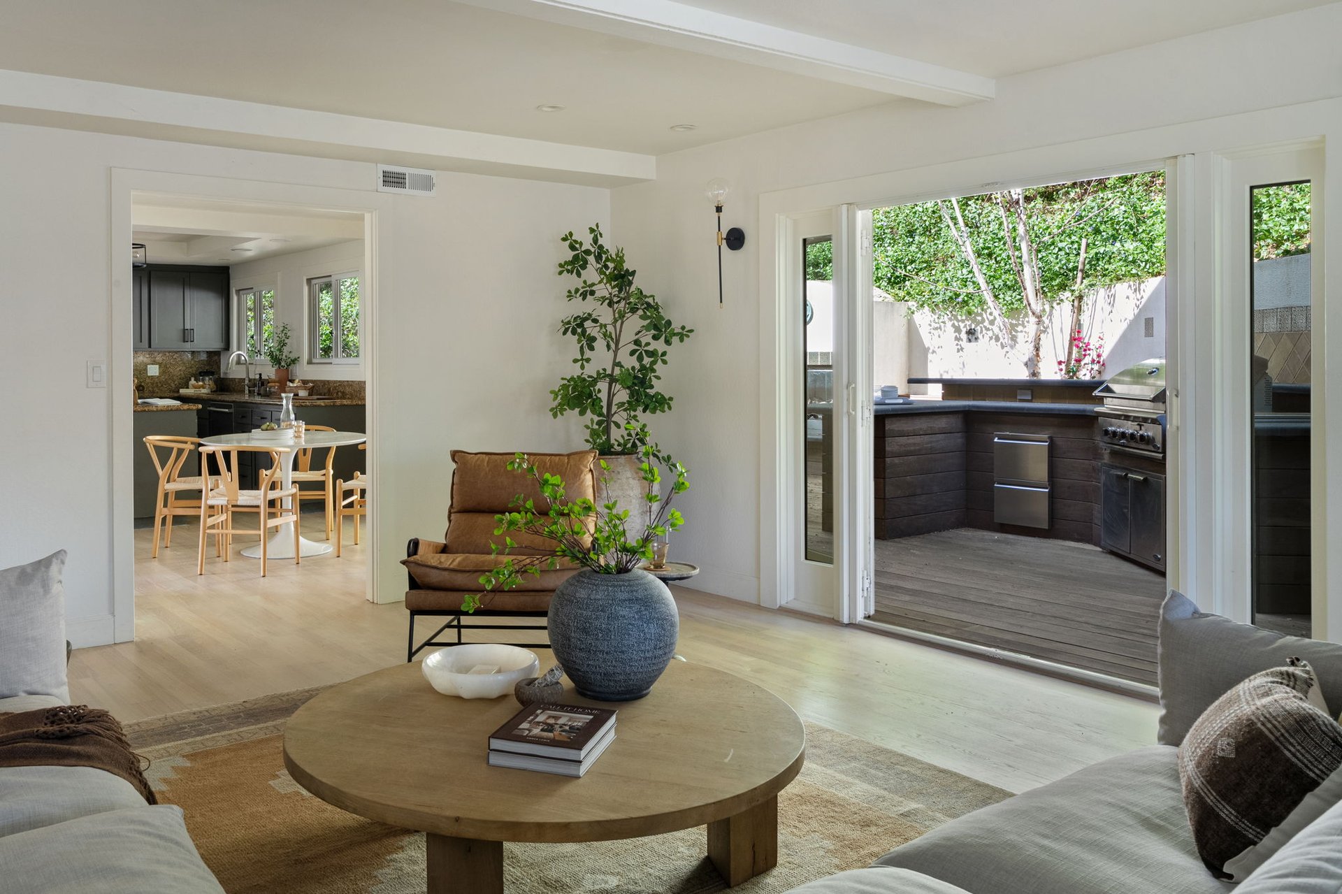 21 Hillside Avenue