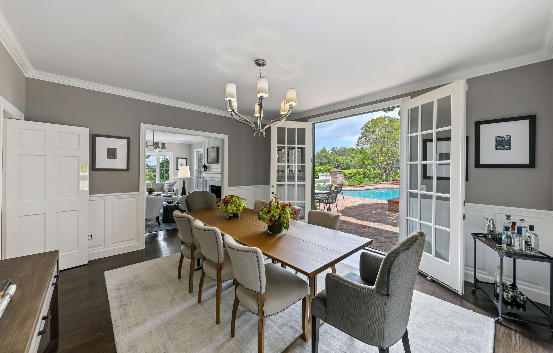 4881 Paradise Drive