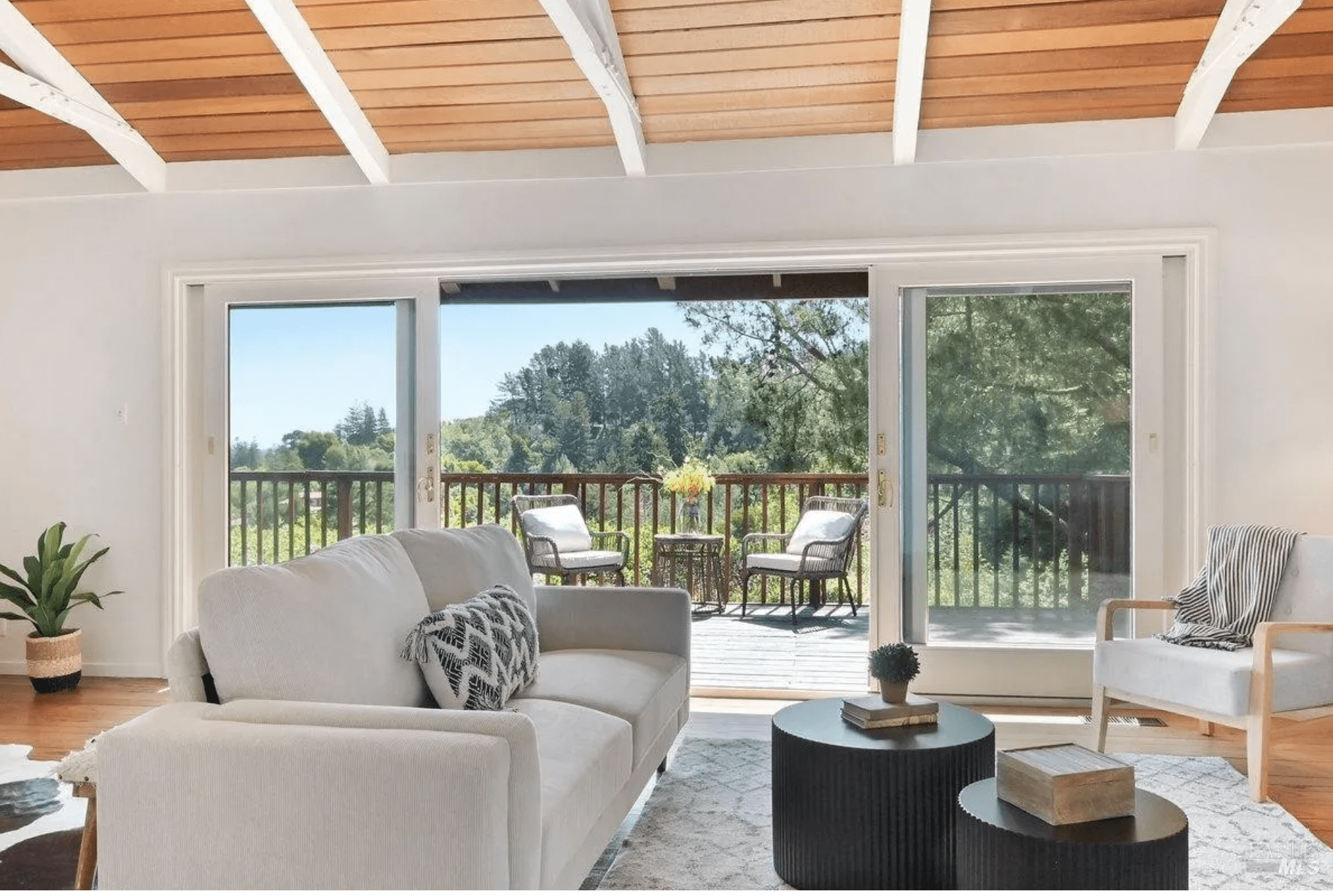 215 South Ridgewood Road