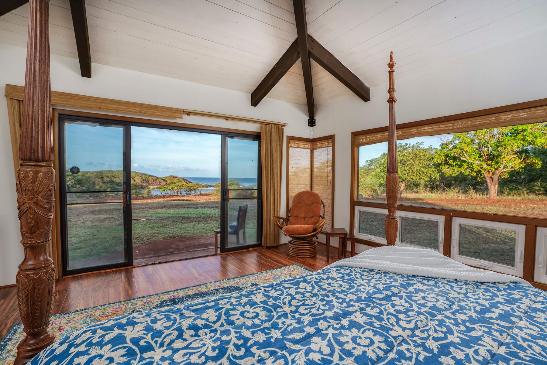FOR SALE 4800 Pohakuloa Road Maunaloa, Hawaii
