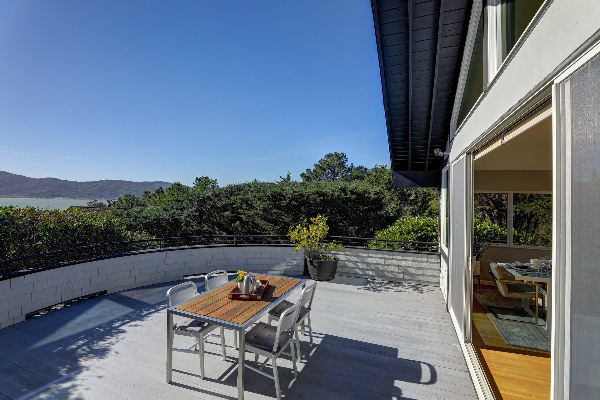 16 Mark Terrace