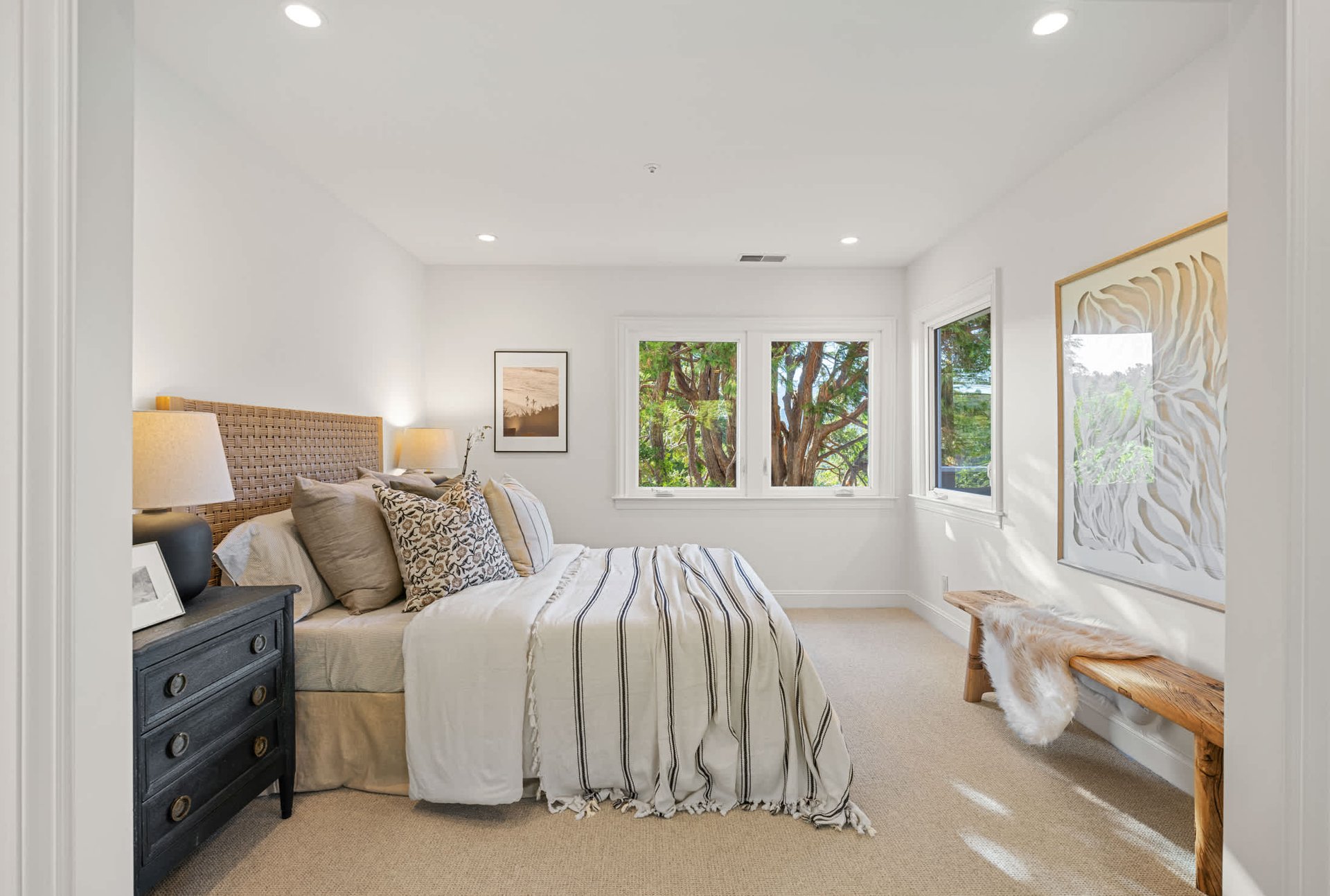 23 S Knoll Road