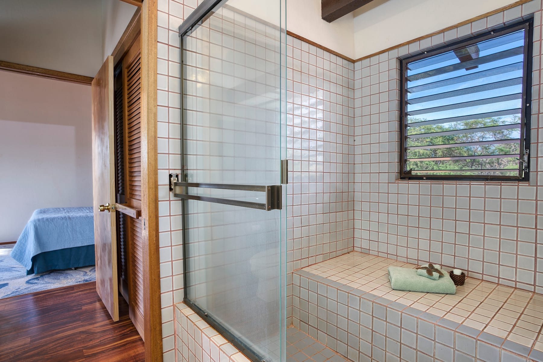 FOR SALE 4800 Pohakuloa Road Maunaloa, Hawaii