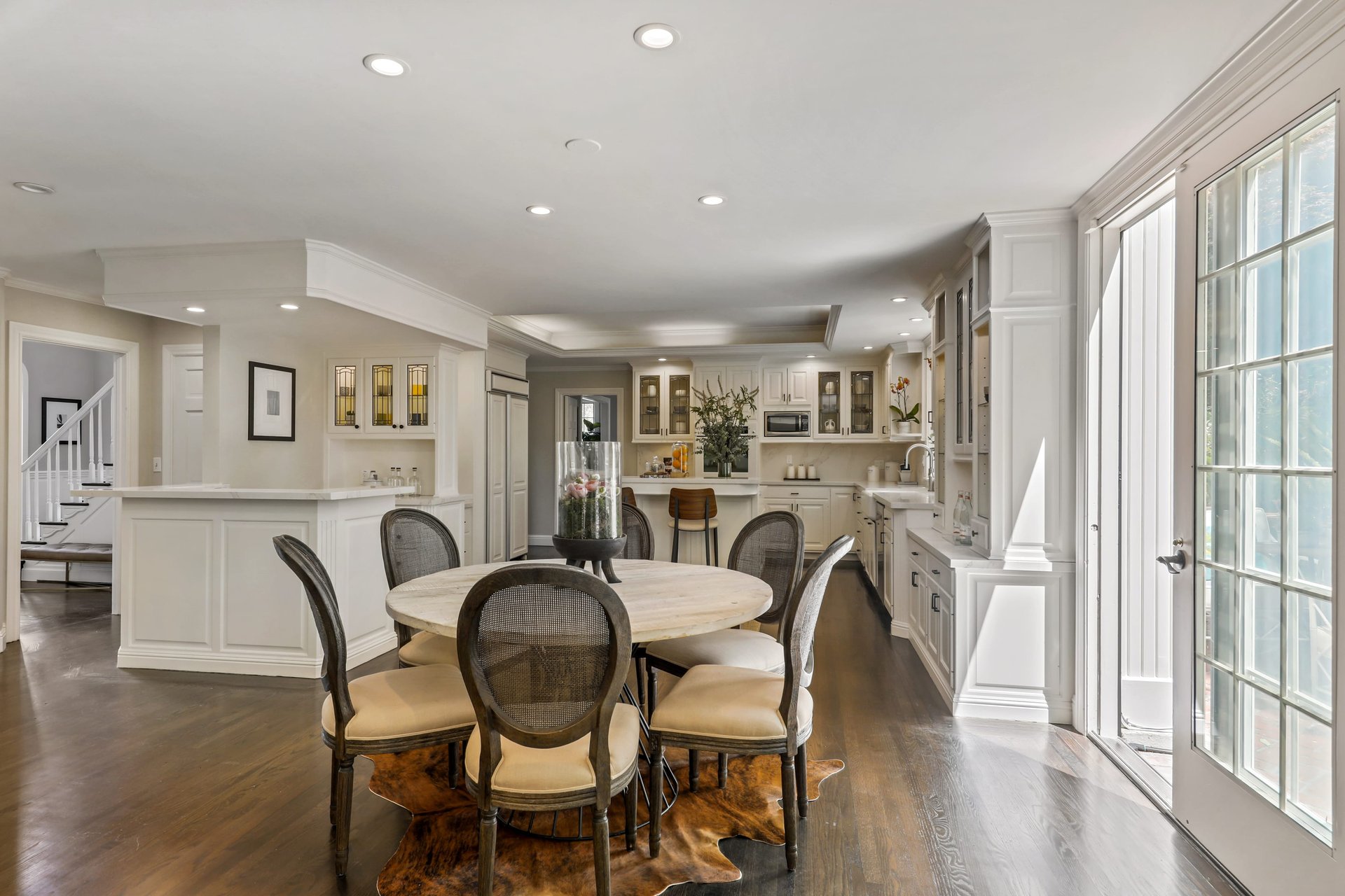 4881 Paradise Drive