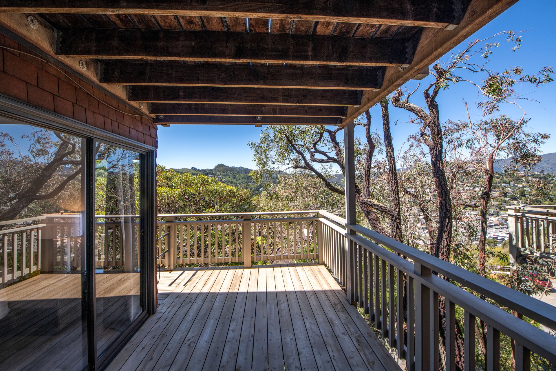 501 Headlands Court
