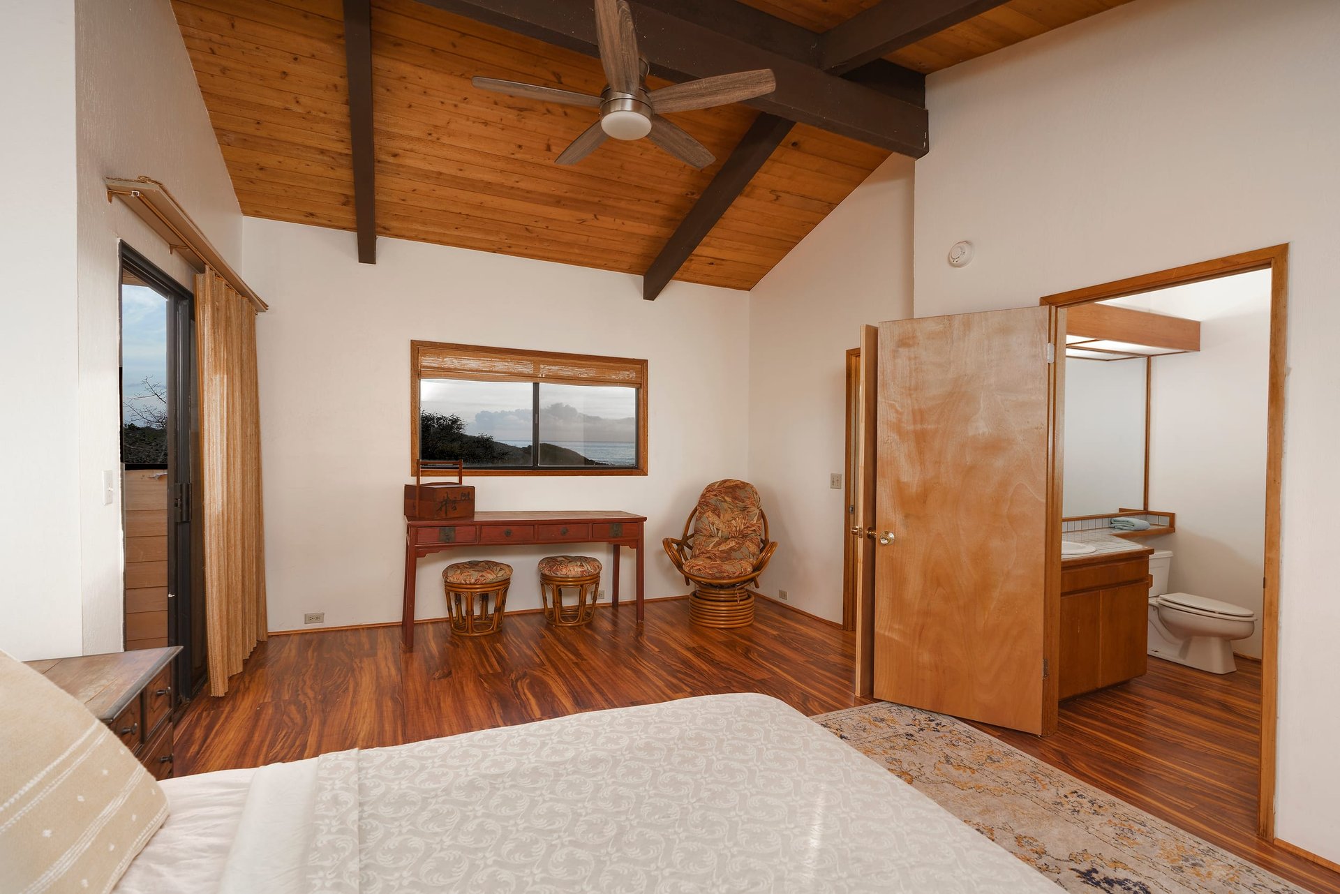 FOR SALE 4800 Pohakuloa Road Maunaloa, Hawaii