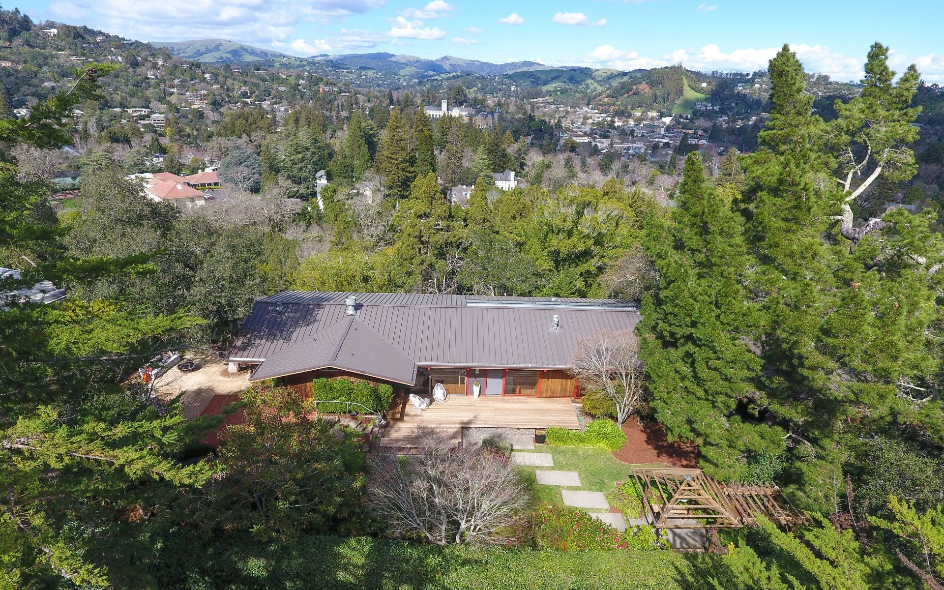 70 Ivy Drive