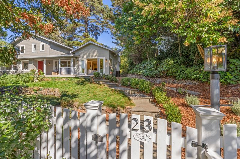 23 S Knoll Road