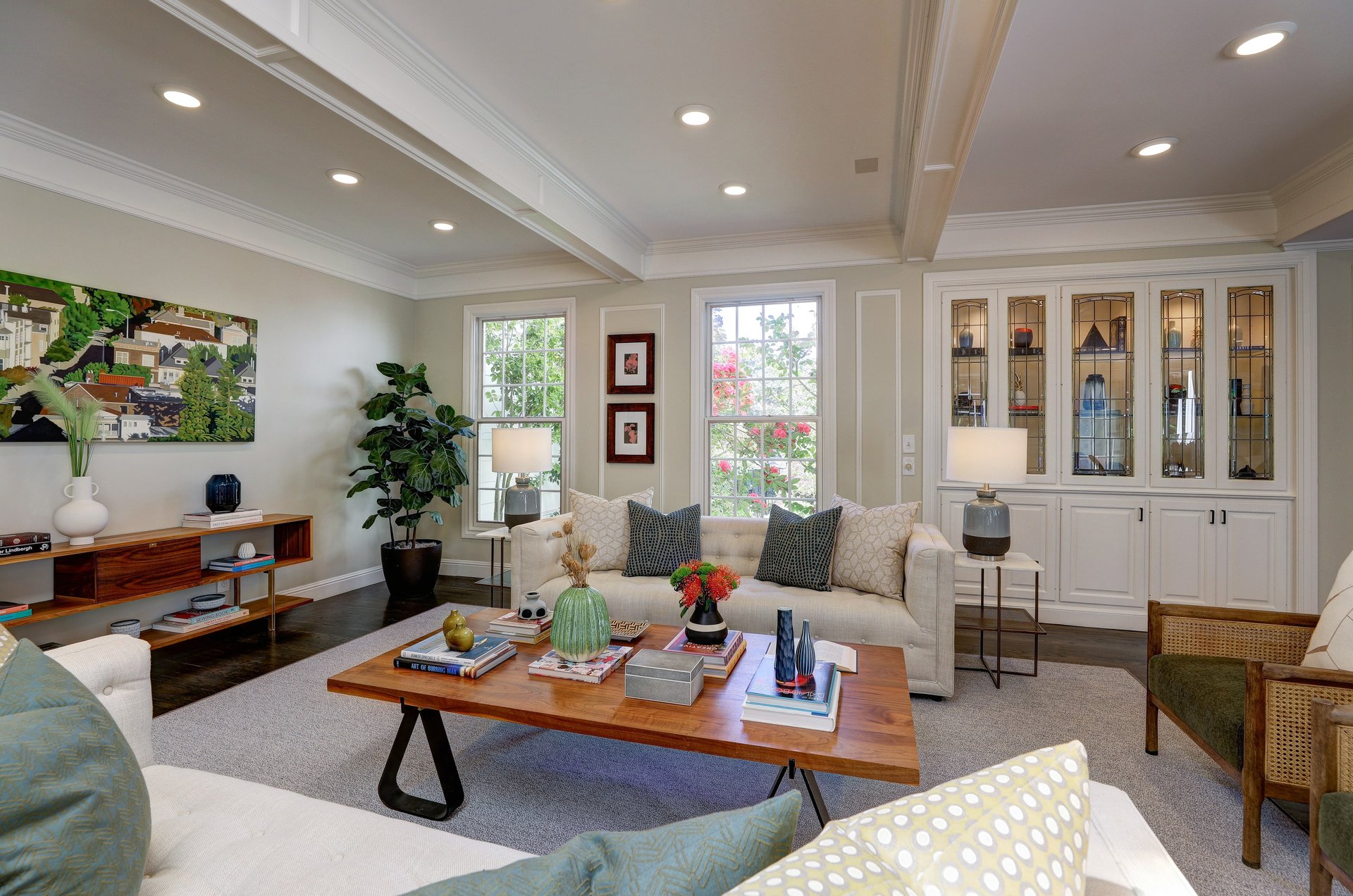 4881 Paradise Drive