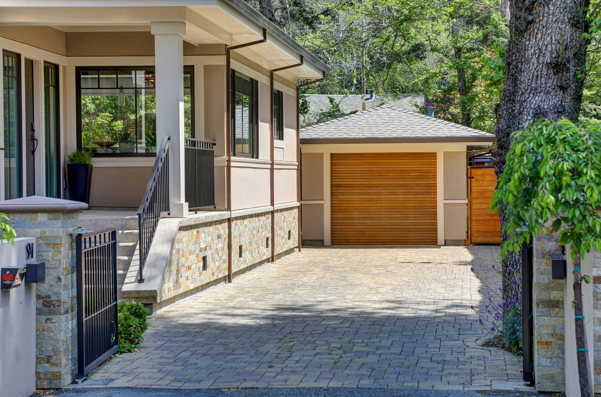 94 Shady Lane